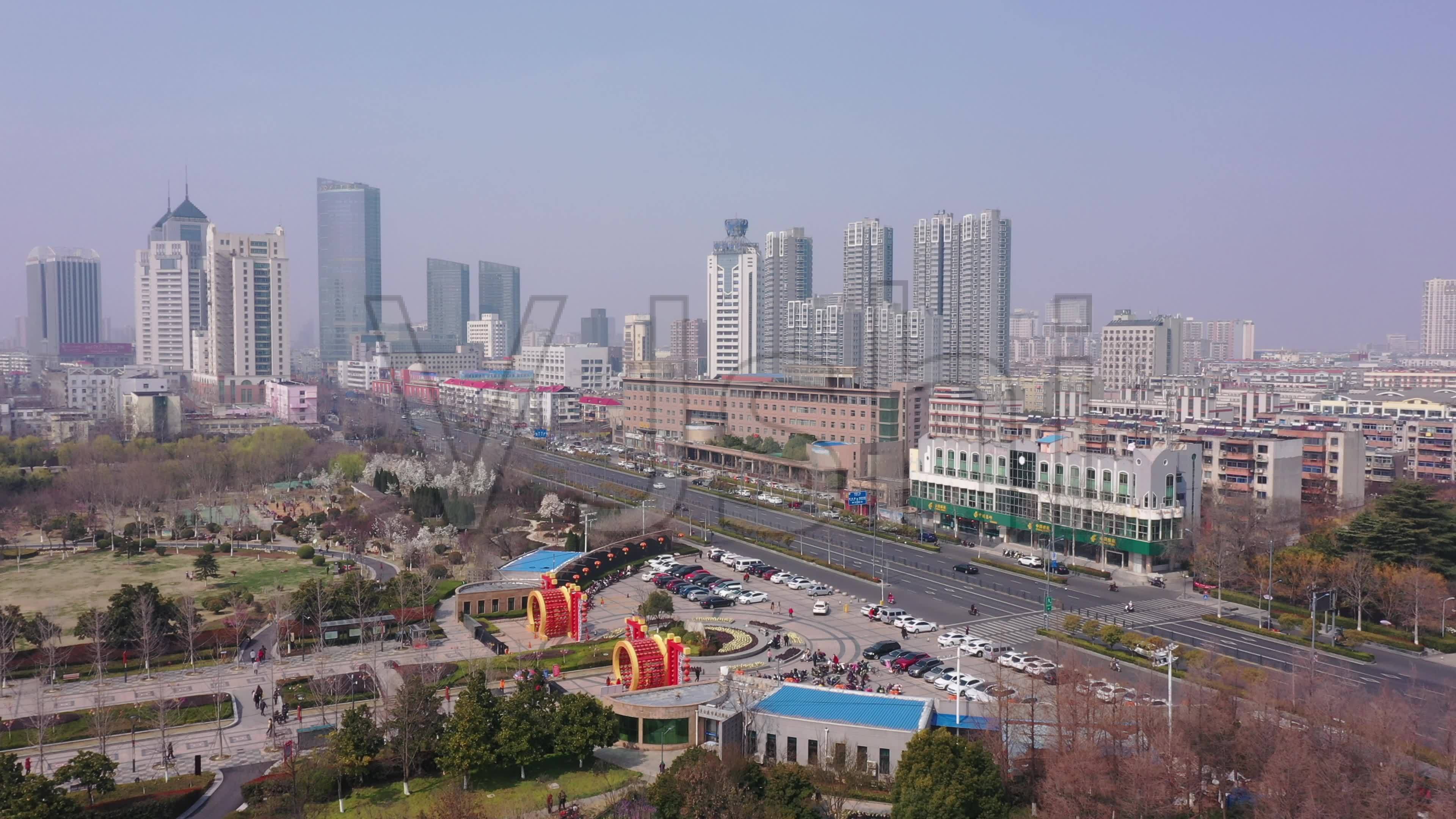 [有版權(quán)]4k航拍連云港市蒼梧綠園_3840X2160_高清視頻素材下載(編號:4433338)_實拍視頻