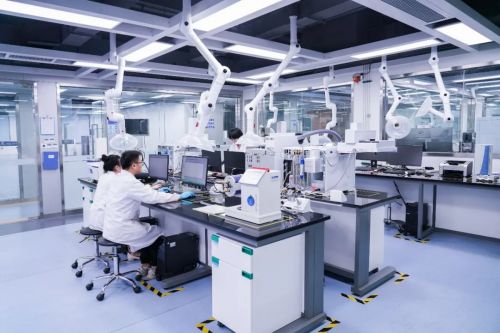 廣東省研究生聯(lián)合培養(yǎng)基地與科順股份共建創(chuàng)新培養(yǎng)示范點(diǎn)，強(qiáng)化技術(shù)服務(wù)合作